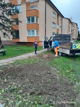 Humuziranje in čiščenje ltž kanalete_Ljubljanska cesta (5)